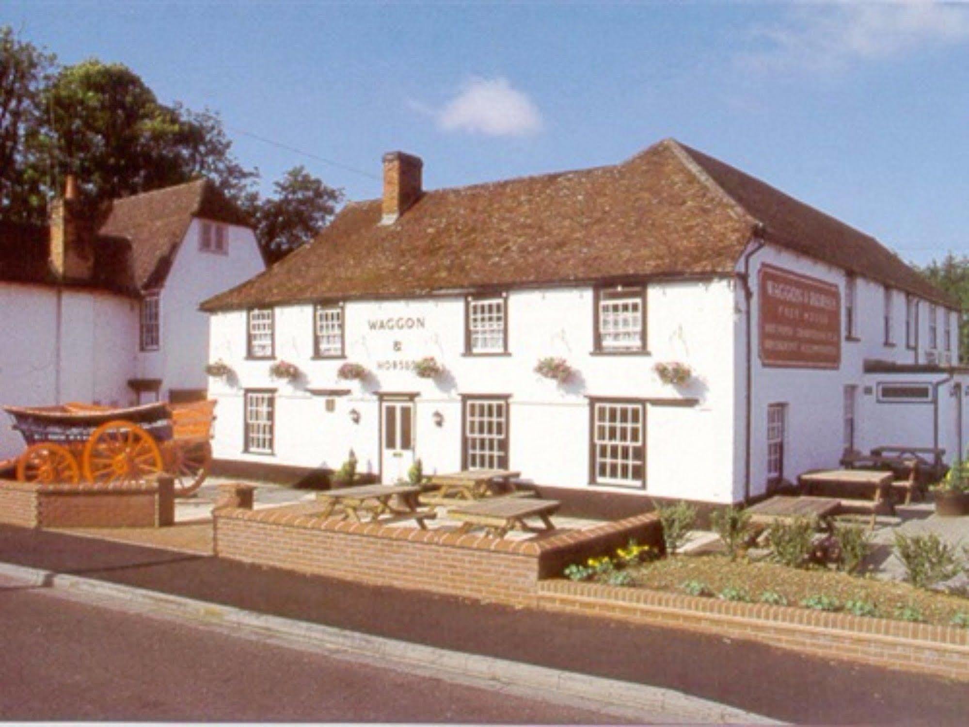 The Waggon And Horses Hotel Great Yeldham Exterior foto